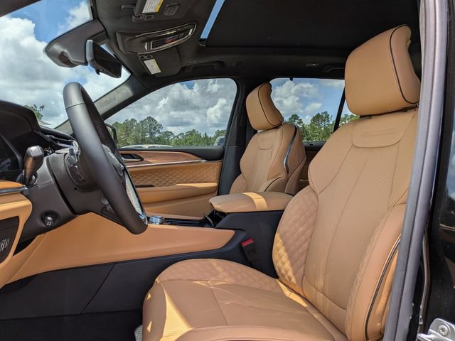 New 2026 Jeep Grand Cherokee Summit AWD/4WD image 15