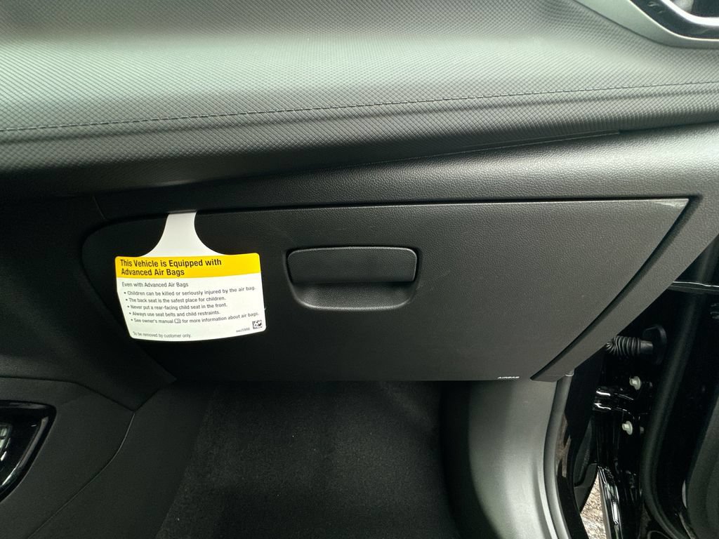 New 2026 Chevrolet TrailBlazer LT w/ LT Cold Weather Package FWD image 35