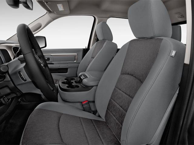 Used 2017 RAM 1500 Classic SLT RWD image 10