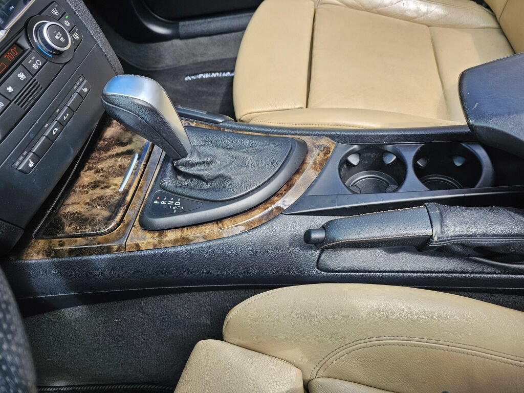 Used 2008 BMW 135i Convertible RWD image 23