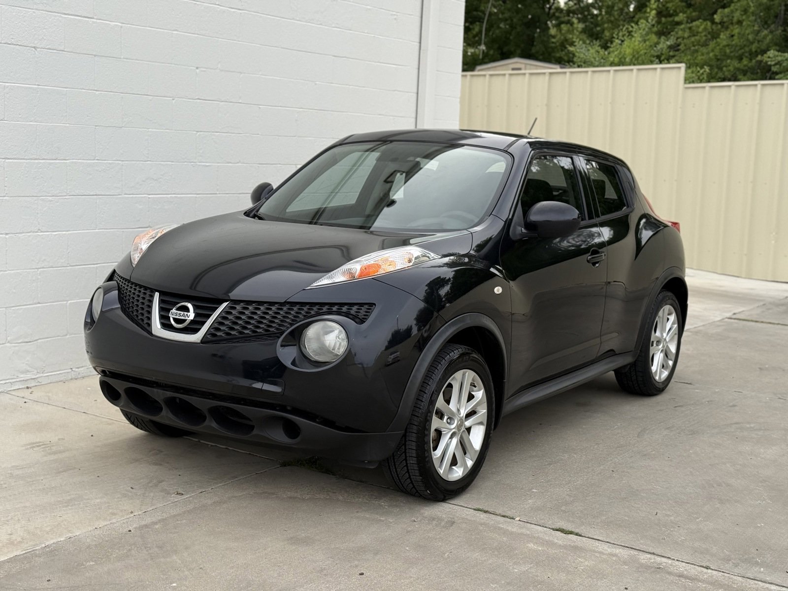 Used 2014 Nissan Juke S AWD/4WD image 9