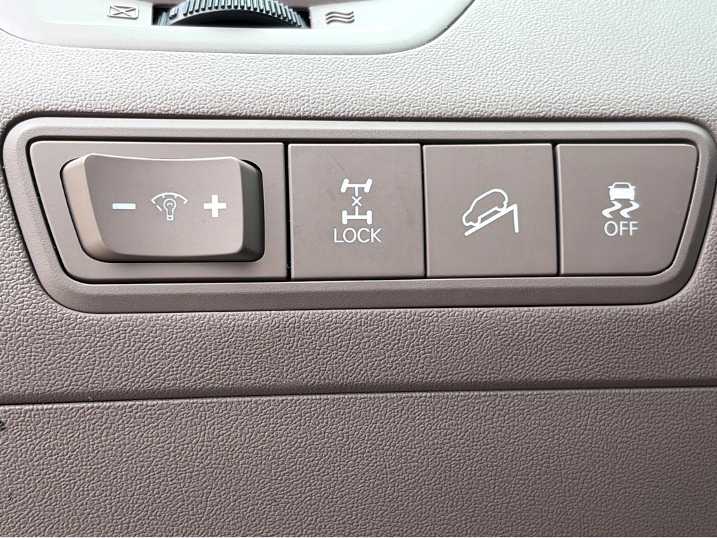 Used 2013 Hyundai Tucson Limited AWD/4WD image 6