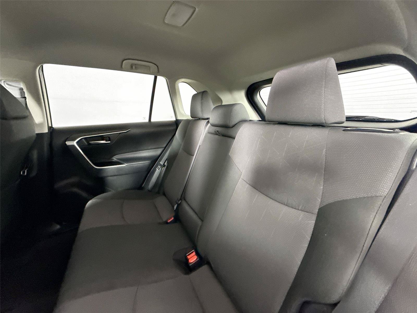 Certified 2025 Toyota RAV4 XLE AWD/4WD image 28