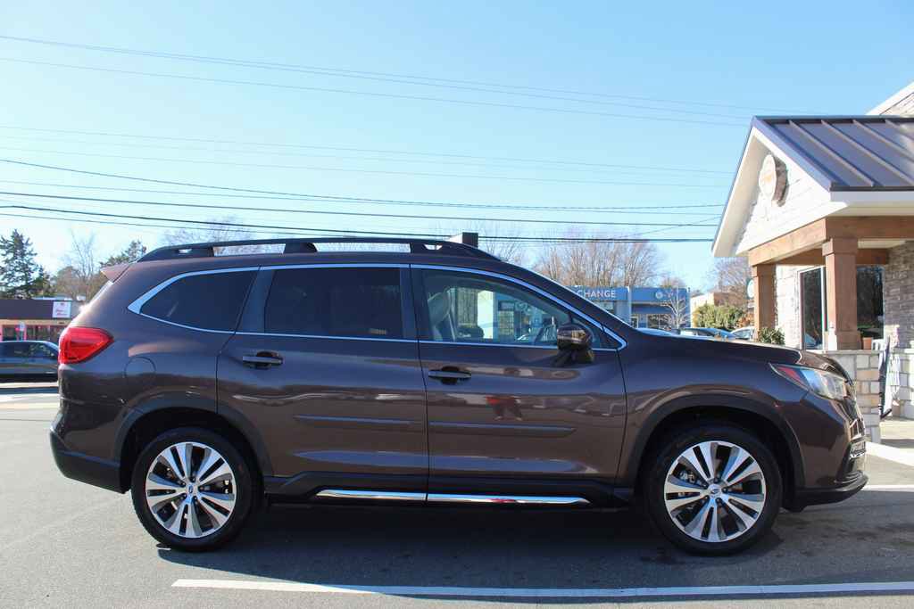 Used 2019 Subaru Ascent Limited image 4