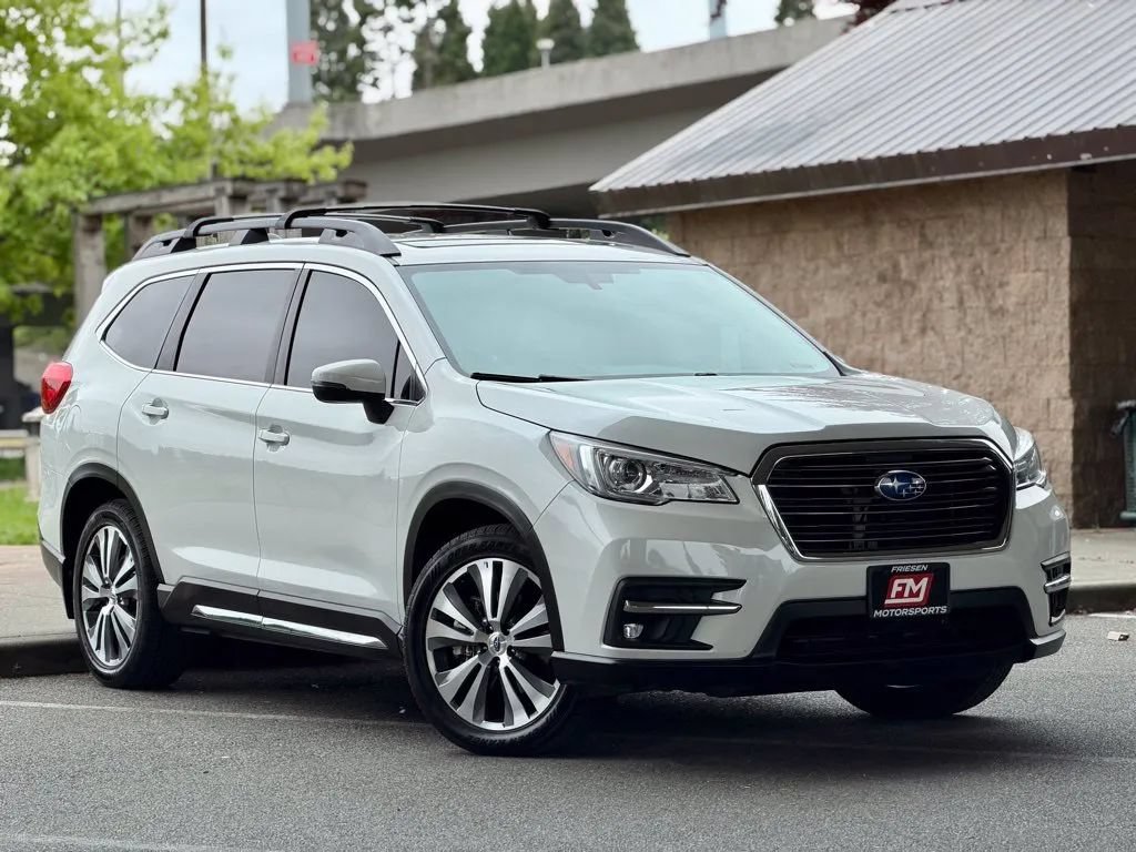 Used 2020 Subaru Ascent Limited w/ Technology Package AWD/4WD image 2