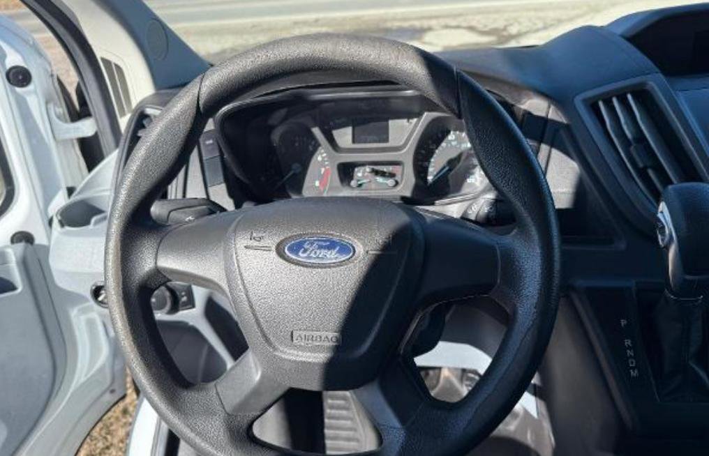 Used 2018 Ford Transit 150 148 Medium Roof RWD image 11