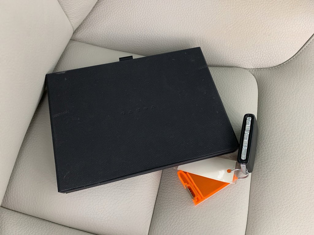 Used 2021 Volvo XC90 T6 Momentum image 45