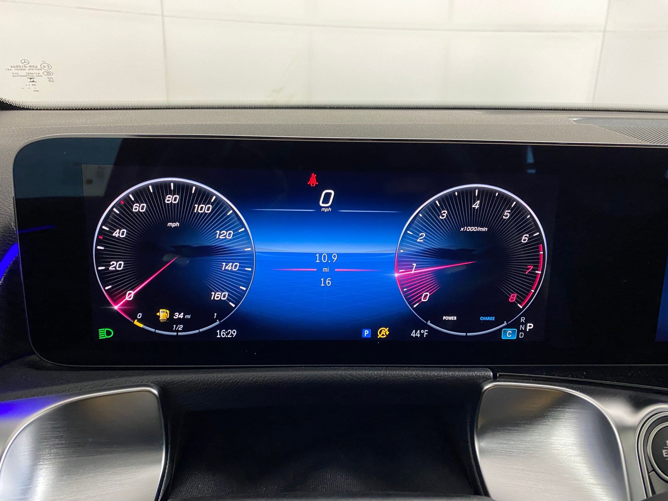 Used 2026 Mercedes-Benz GLB 250 4MATIC image 19