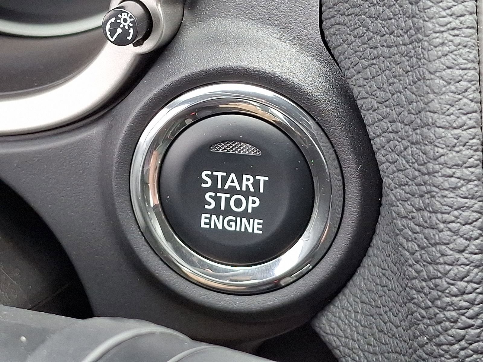 New 2025 Mitsubishi Eclipse Cross SEL image 21