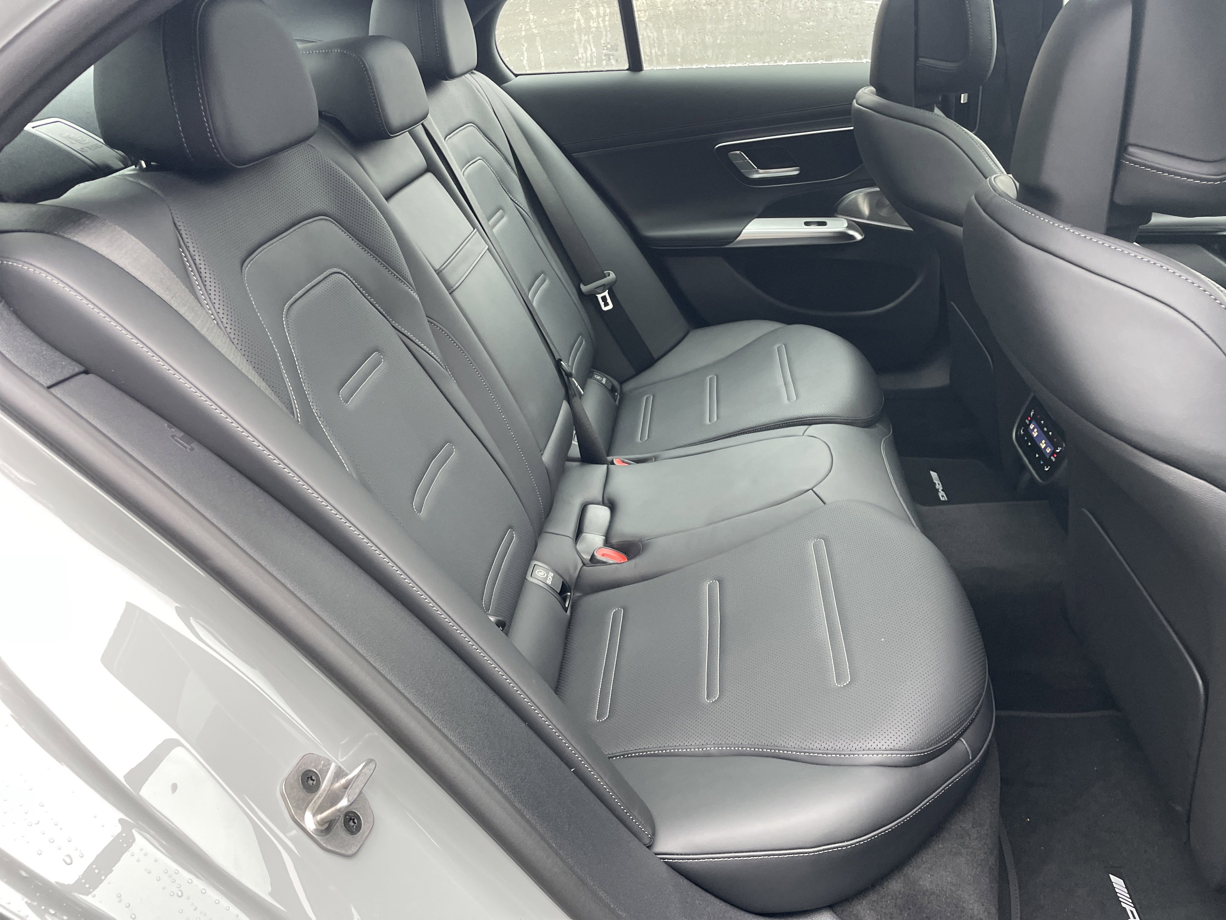 New 2026 Mercedes-Benz E 53 AMG e 4MATIC Sedan image 41