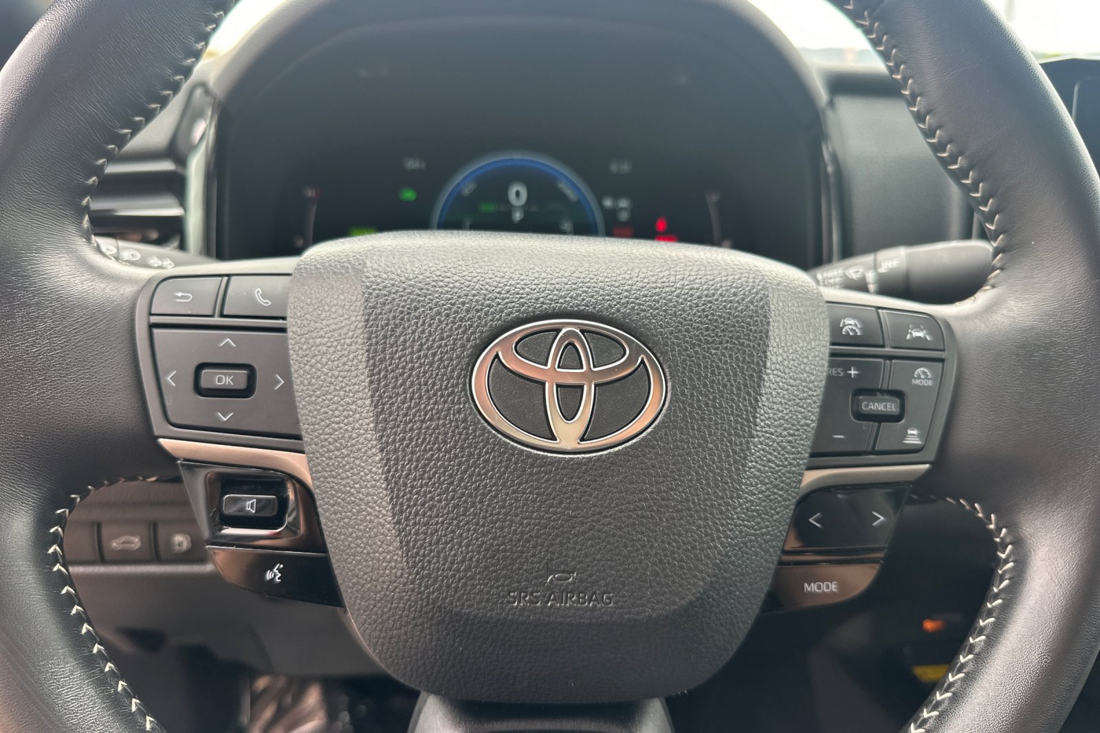 Certified 2025 Toyota Camry SE FWD image 26