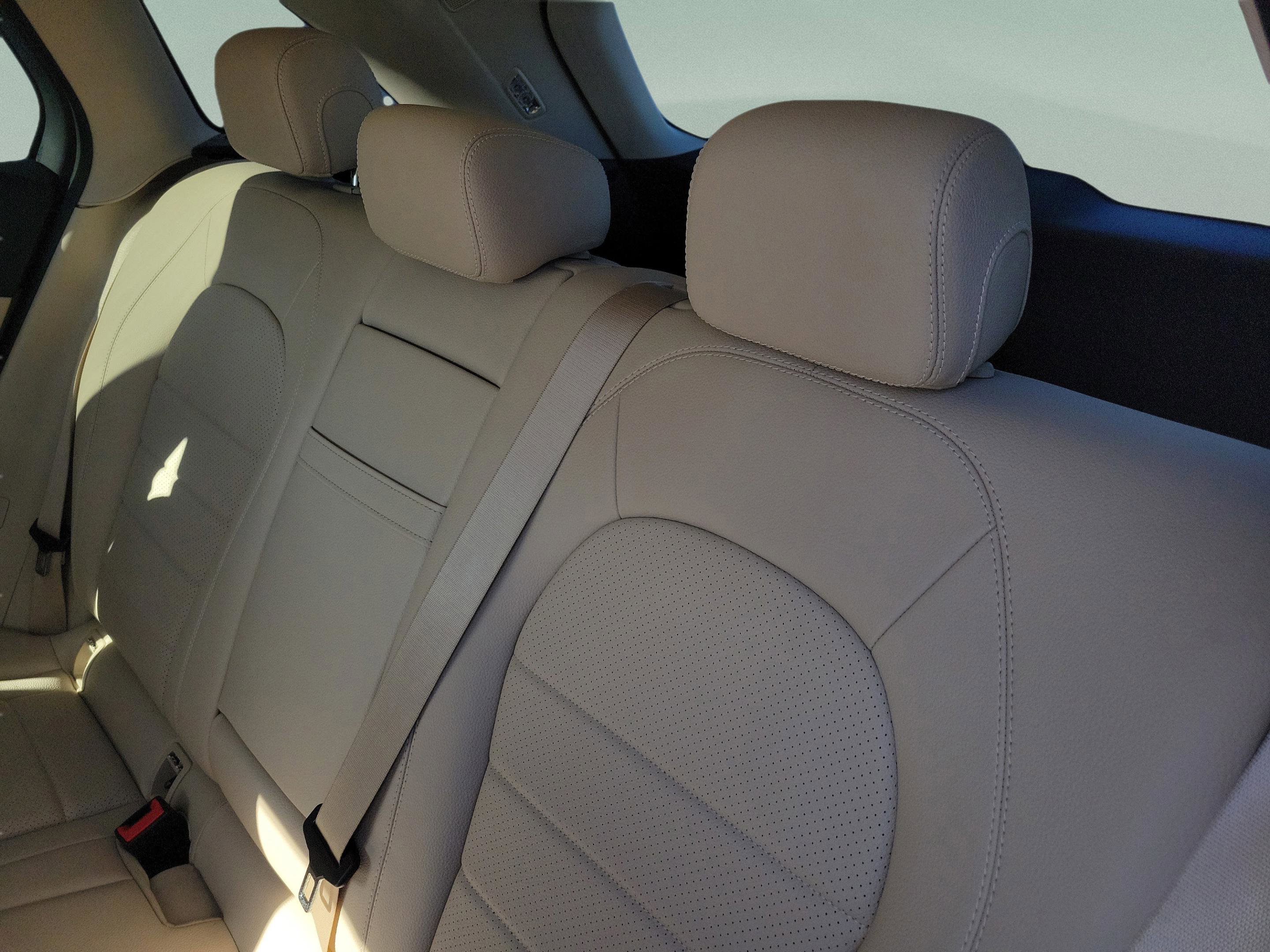 Certified 2022 Mercedes-Benz GLC 300 image 12