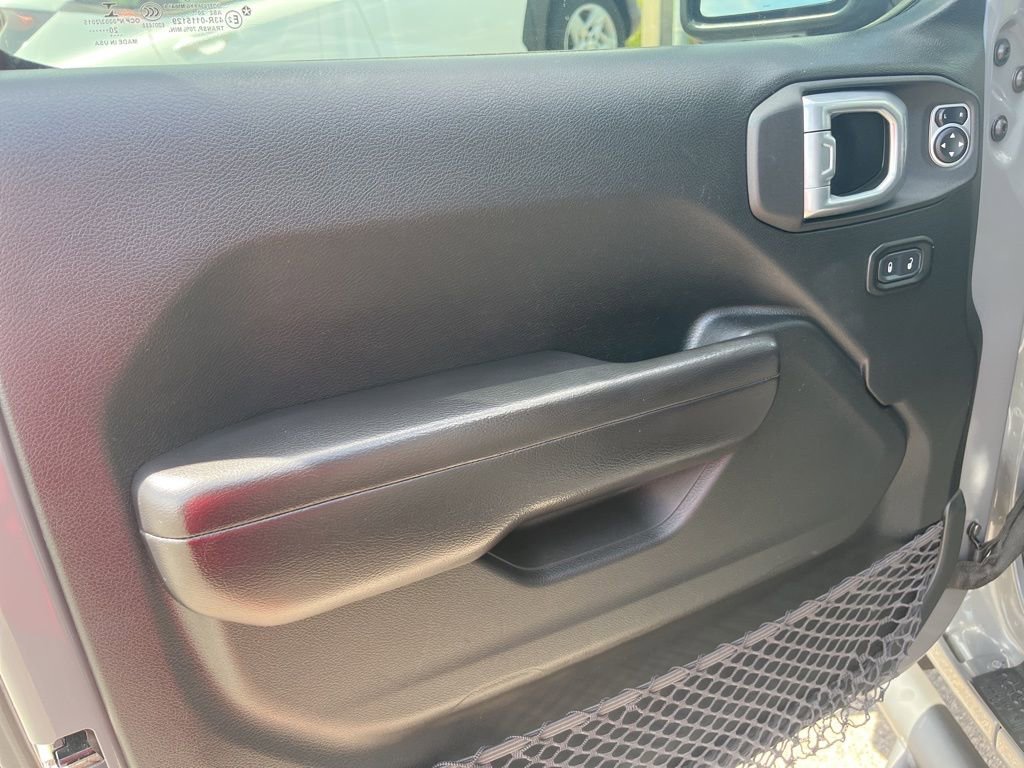 Used 2020 Jeep Wrangler Unlimited Sport S AWD/4WD image 15