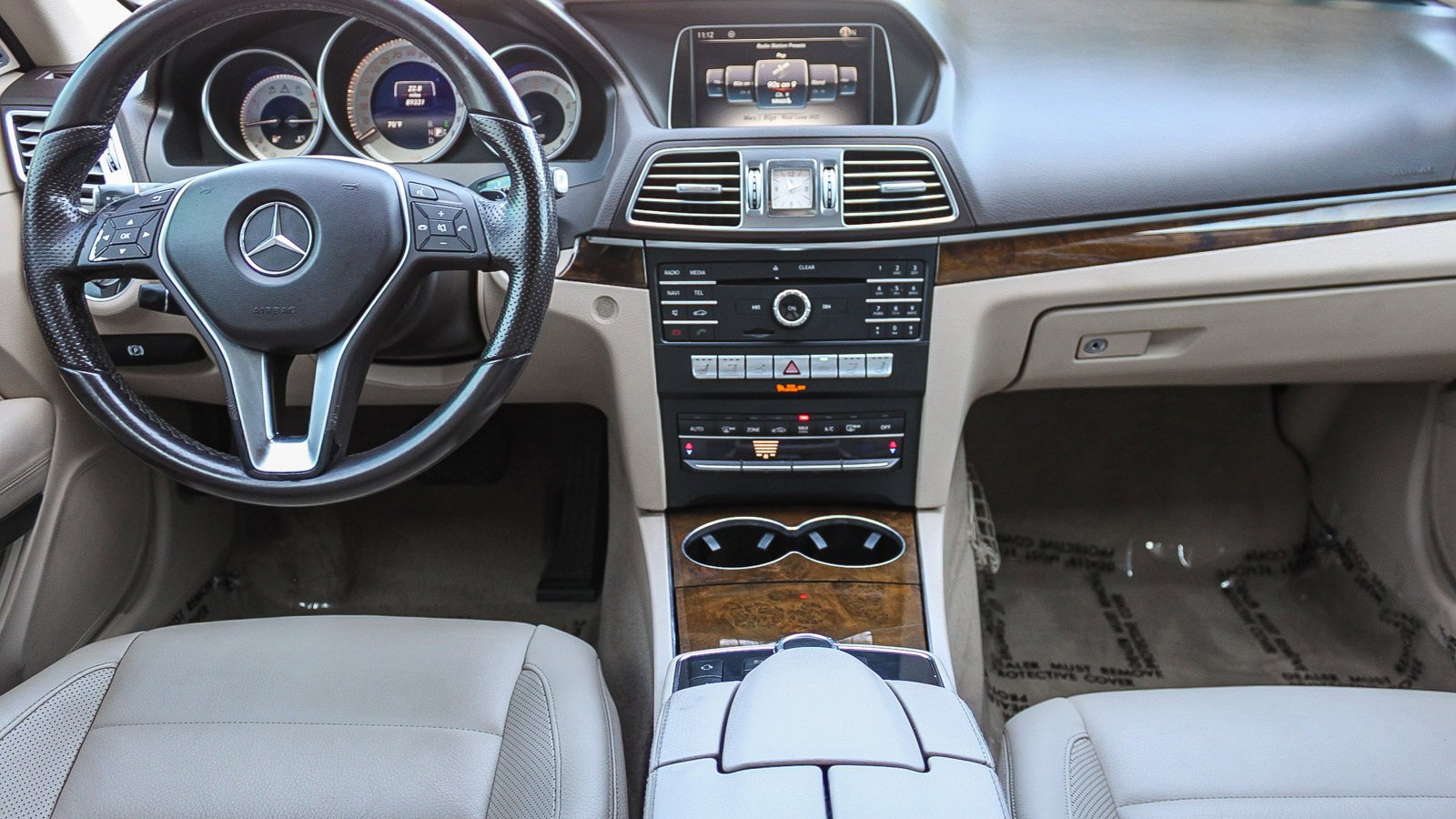 Used 2017 Mercedes-Benz E 400 Cabriolet image 14