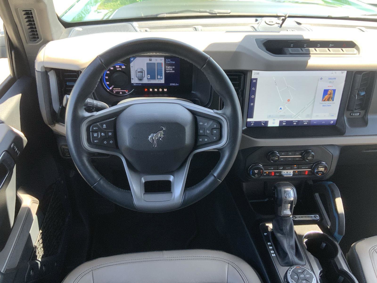 Used 2023 Ford Bronco Wildtrak AWD/4WD image 26