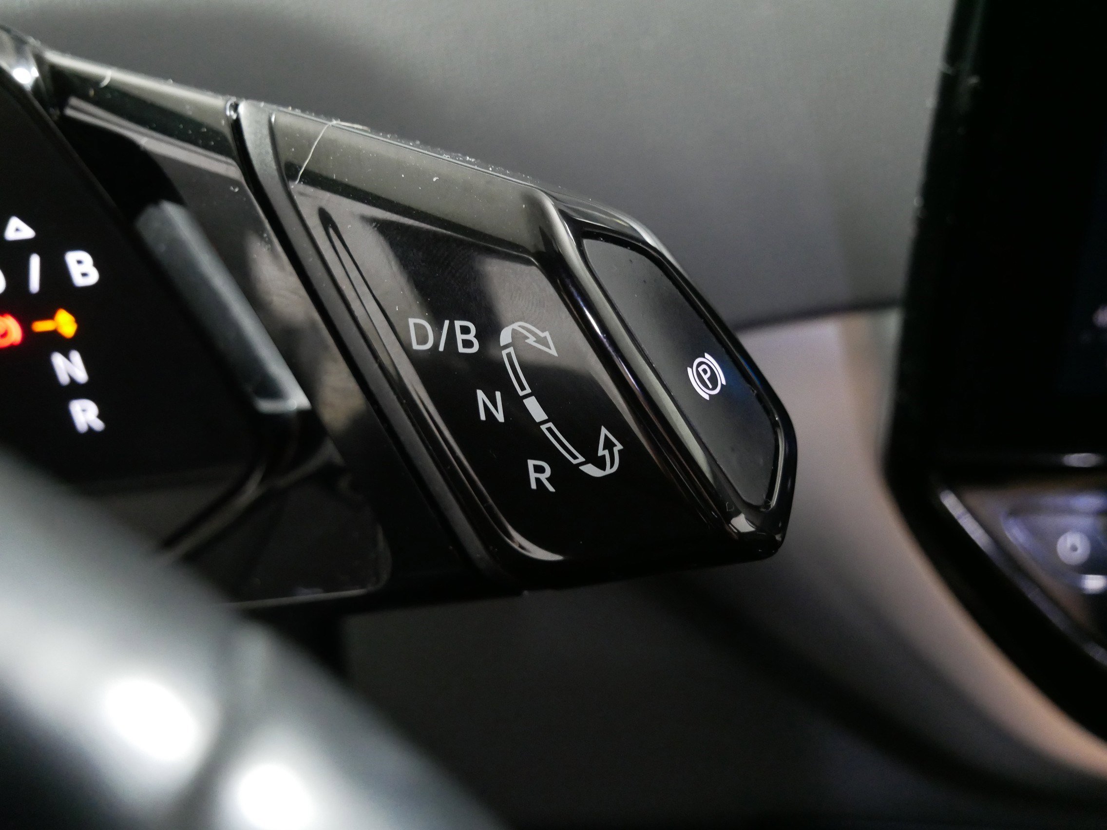 Certified 2021 Volkswagen ID.4 Pro image 24