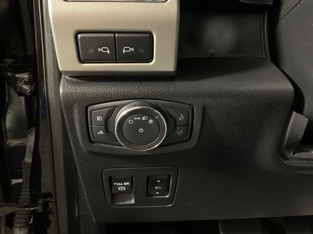 Used 2019 Ford F150 Lariat w/ Equipment Group 502A Luxury image 30