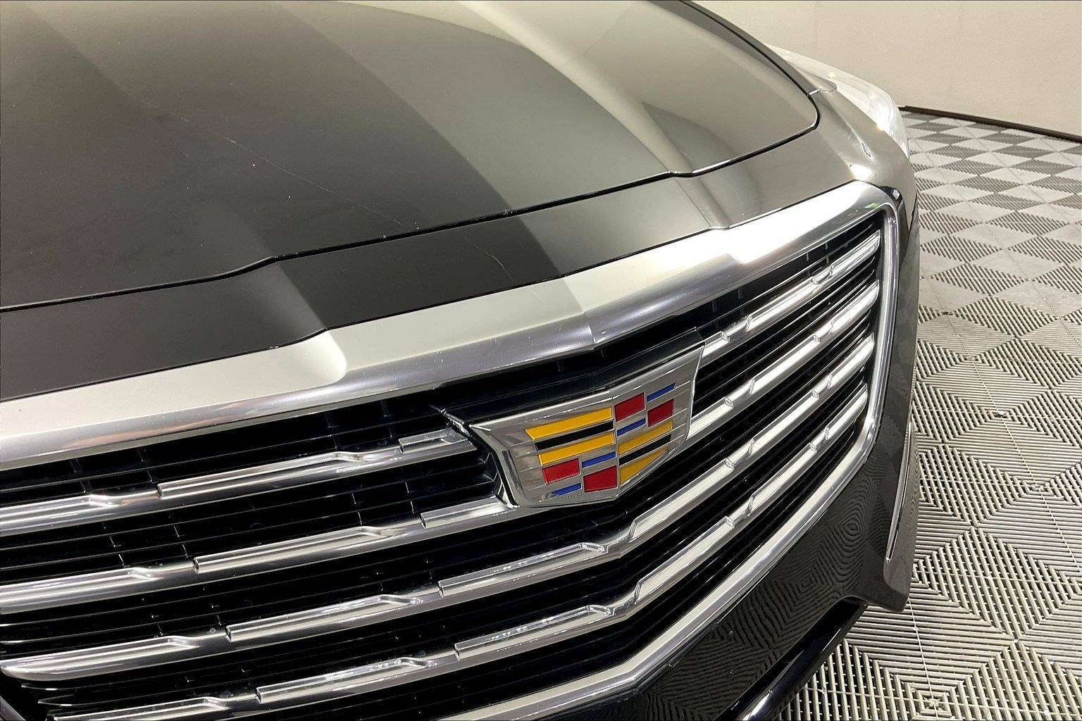 Used 2018 Cadillac CTS Luxury RWD image 33