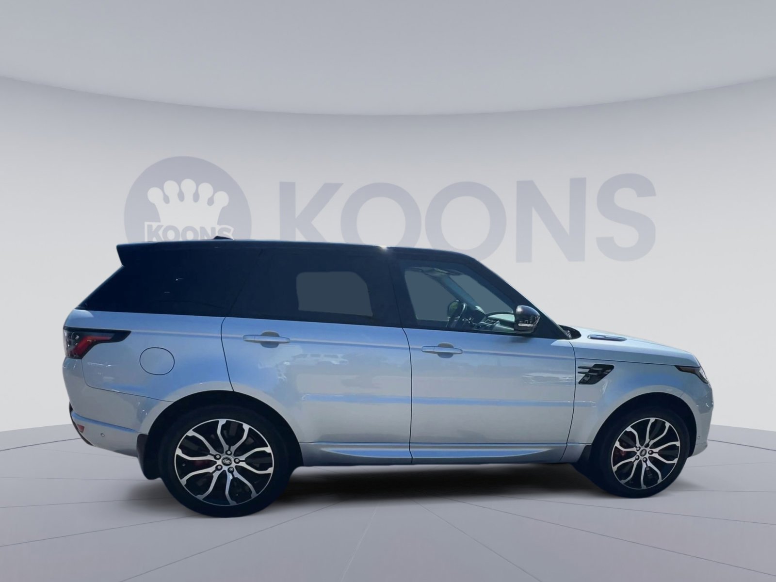 Used 2020 Land Rover Range Rover Sport HSE Dynamic image 12