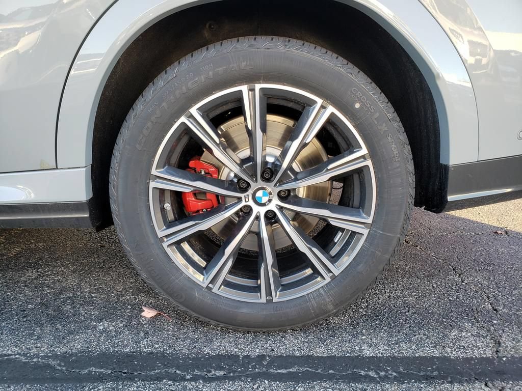 New 2026 BMW X6 M60i AWD/4WD image 12