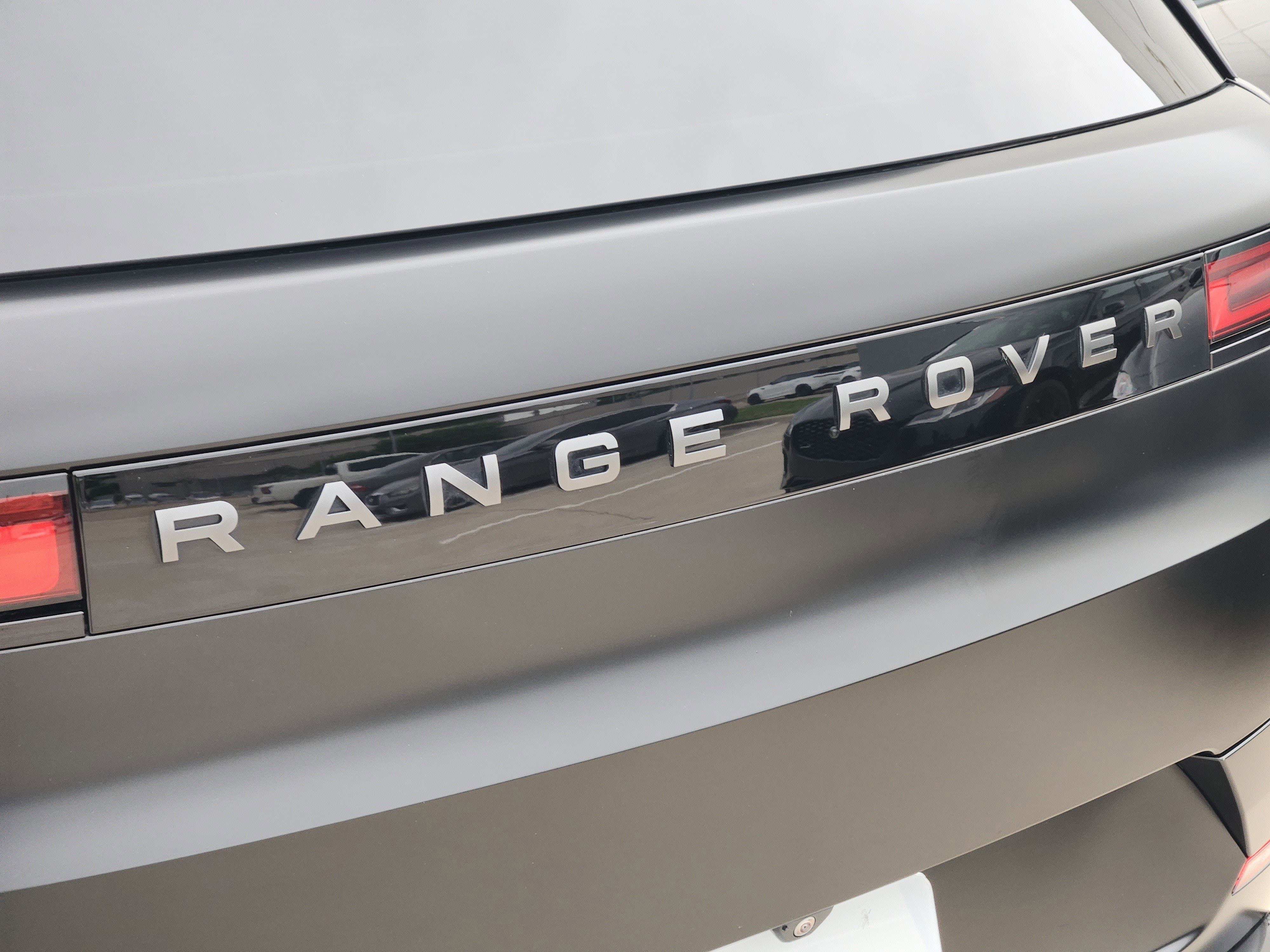 Used 2025 Land Rover Range Rover Sport Dynamic SE AWD/4WD image 31