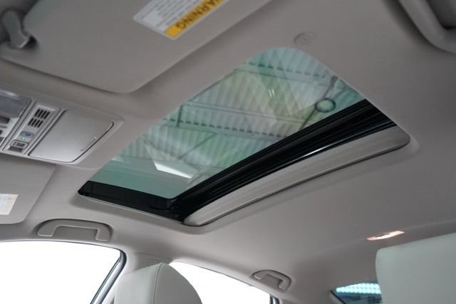 Used 2021 Honda Accord Touring image 18