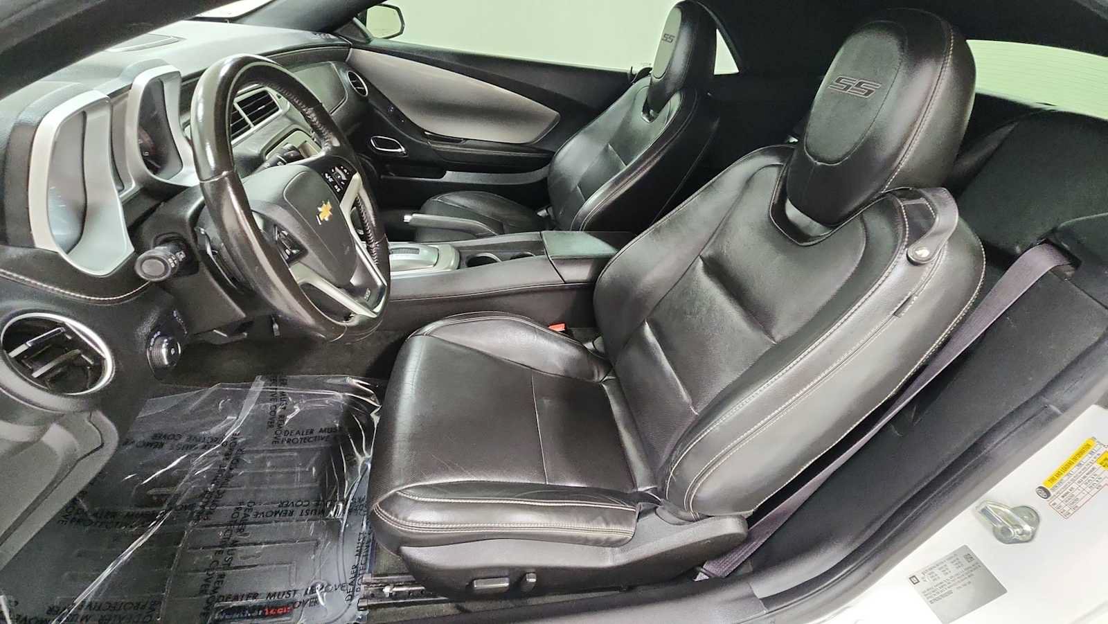 Used 2014 Chevrolet Camaro SS w/ RS Package RWD image 13