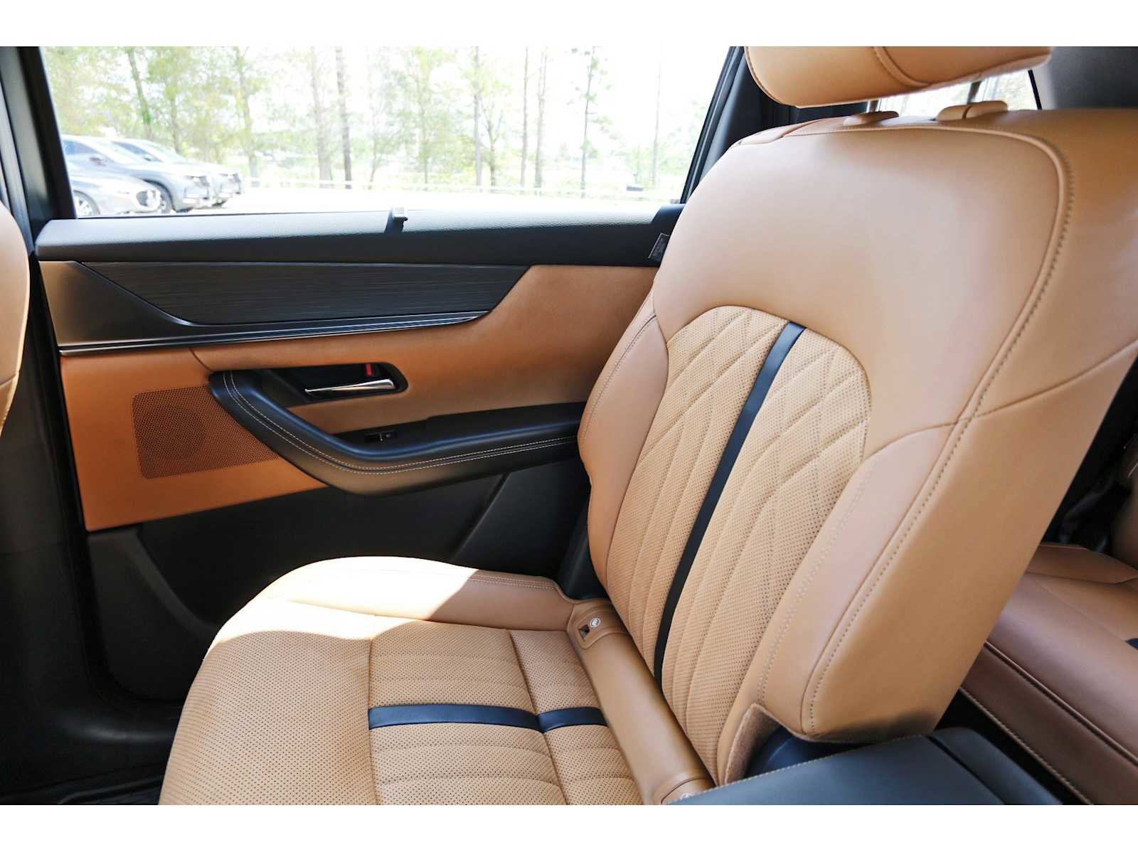 Certified 2025 MAZDA CX-90 3.3 Turbo S w/ Premium Plus image 9