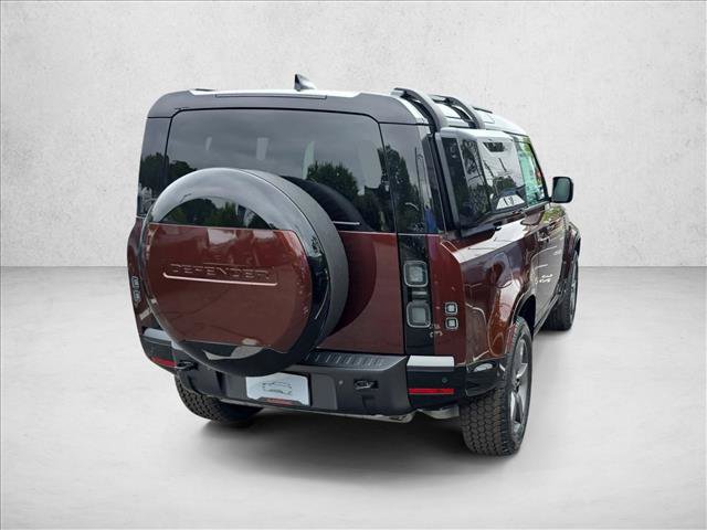 New 2026 Land Rover Defender 90 X-Dynamic SE AWD/4WD image 5