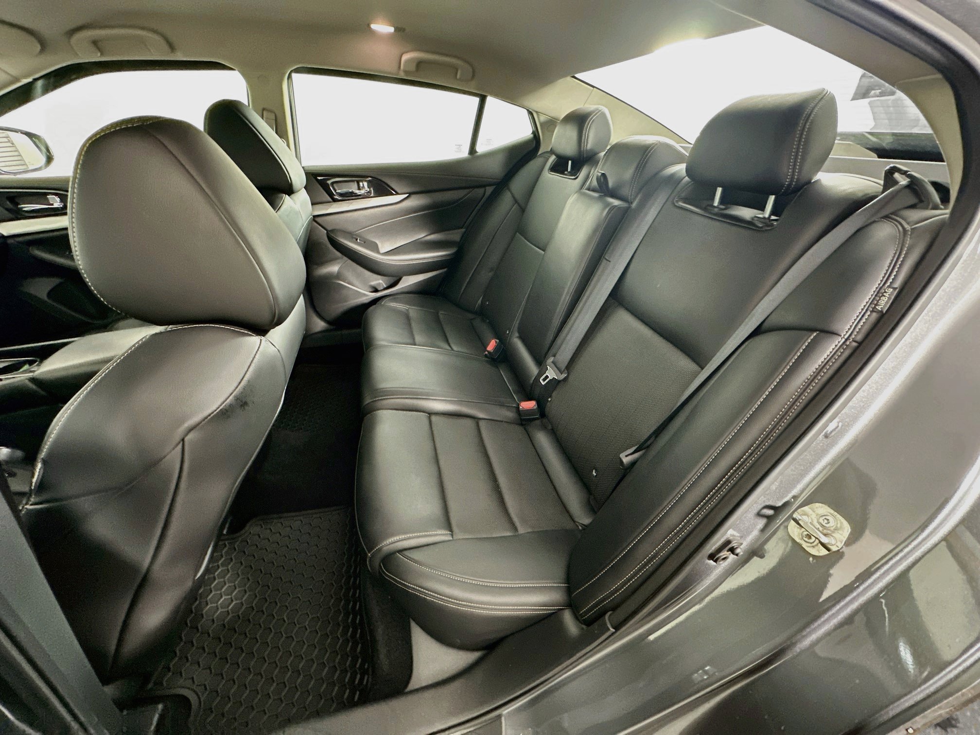 Used 2020 Nissan Maxima 3.5 SV w/ Floor Mat Group FWD image 26