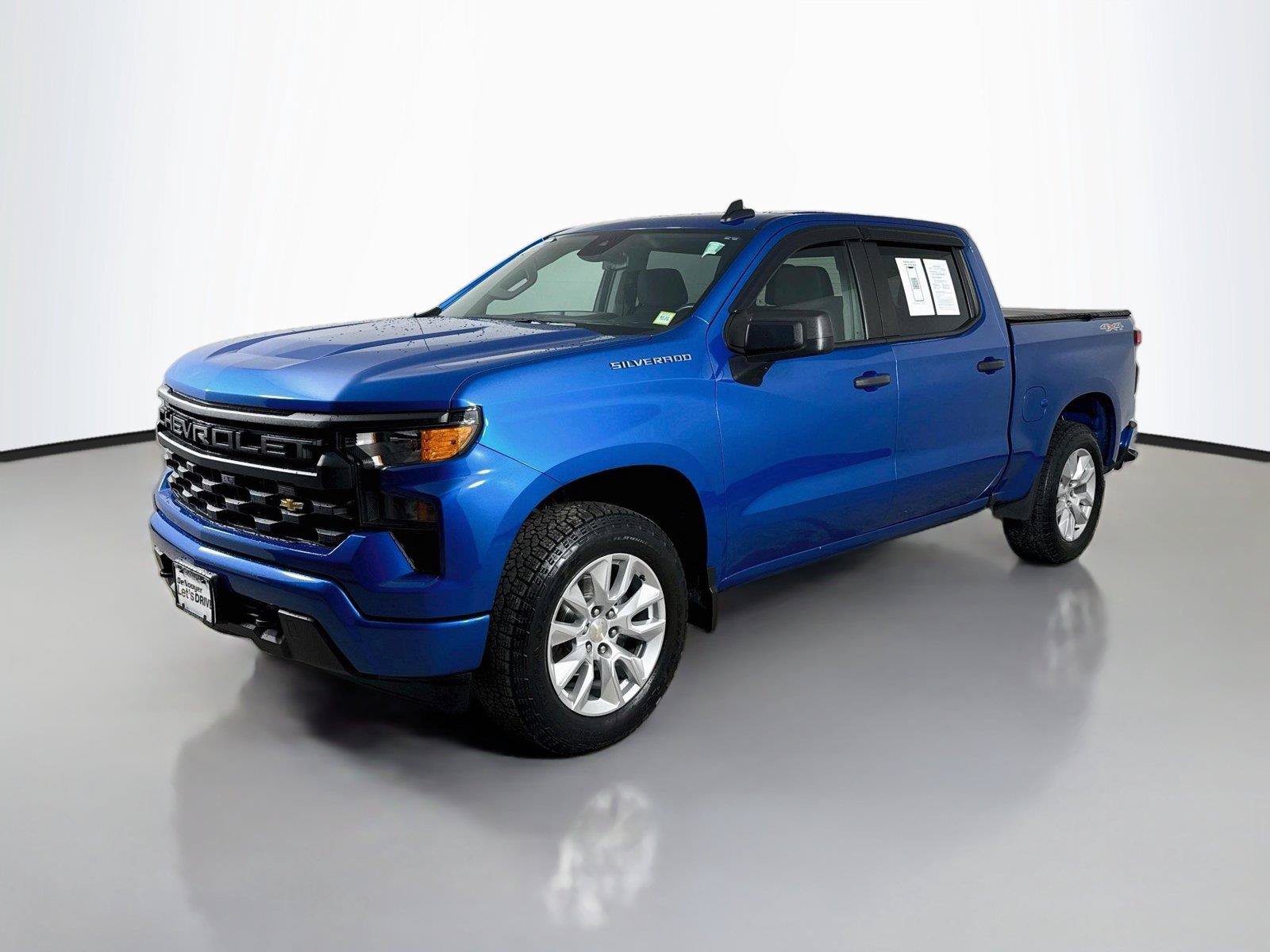 Used 2023 Chevrolet Silverado 1500 Custom AWD/4WD image 5
