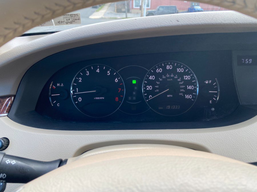 Used 2008 Toyota Avalon XLS image 15