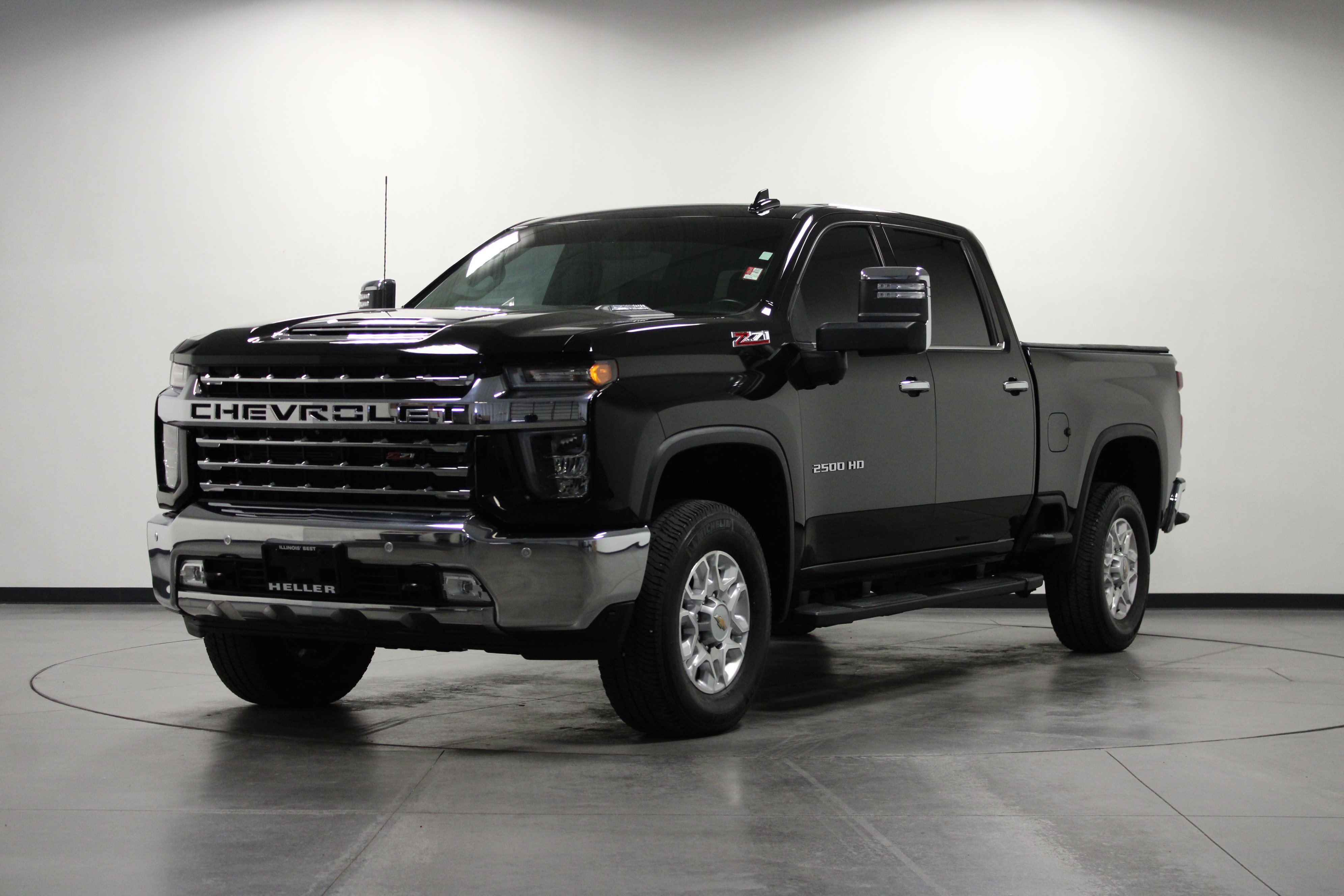 Used 2022 Chevrolet Silverado 2500 LTZ w/ LTZ Convenience Package image 8