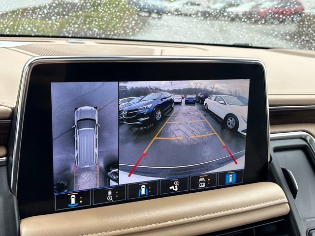 Used 2021 Chevrolet Tahoe Premier w/ Premium Package AWD/4WD image 18