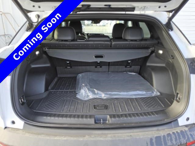 Used 2024 Chevrolet Blazer EV LT image 2