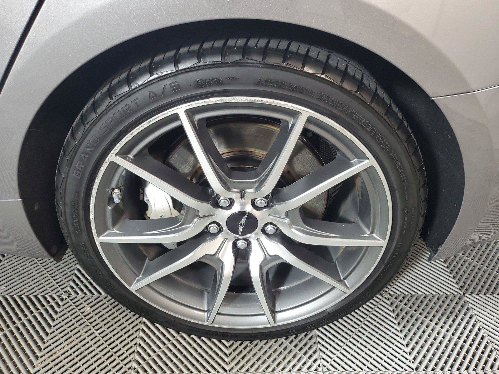 Used 2024 Genesis G70 2.5T AWD/4WD image 5