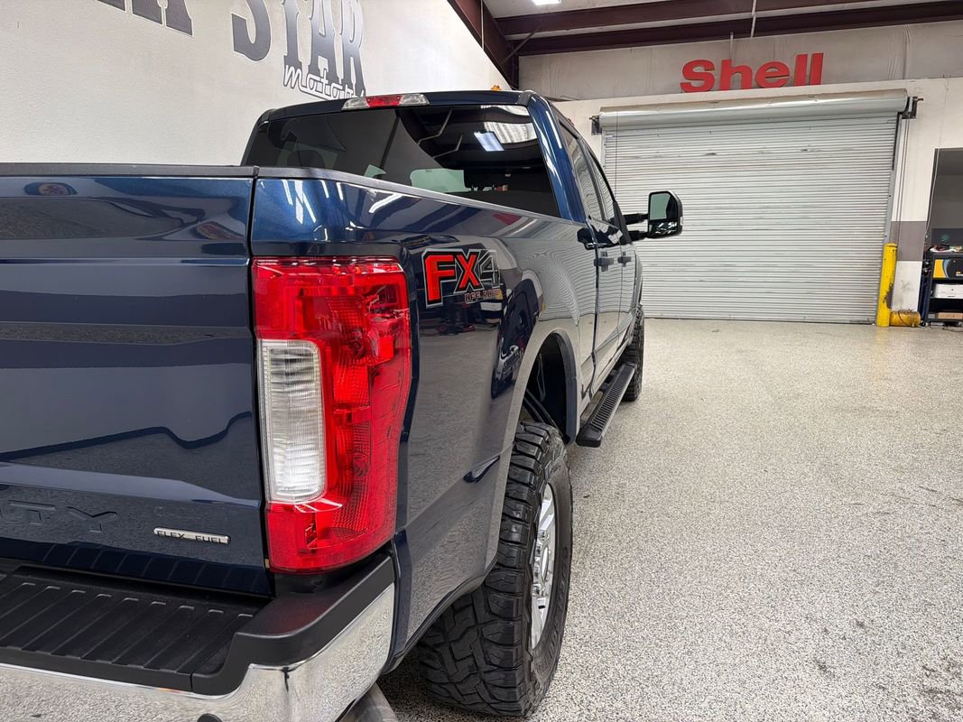 Used 2017 Ford F250 XLT w/ XLT Value Package AWD/4WD image 34