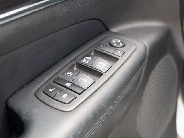 Used 2021 Jeep Grand Cherokee Limited image 16
