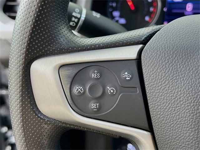 Used 2023 GMC Acadia SLE w/ Driver Convenience Package image 13