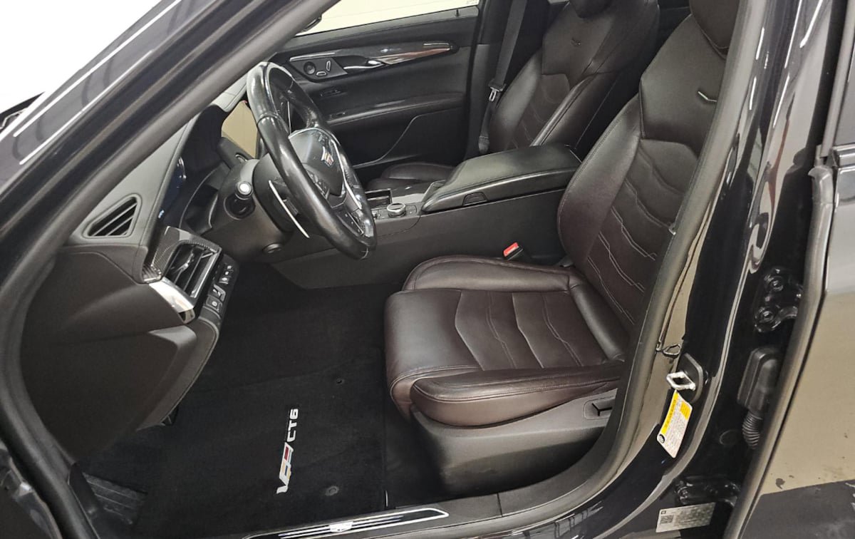 Used 2020 Cadillac CT6 V AWD/4WD image 6