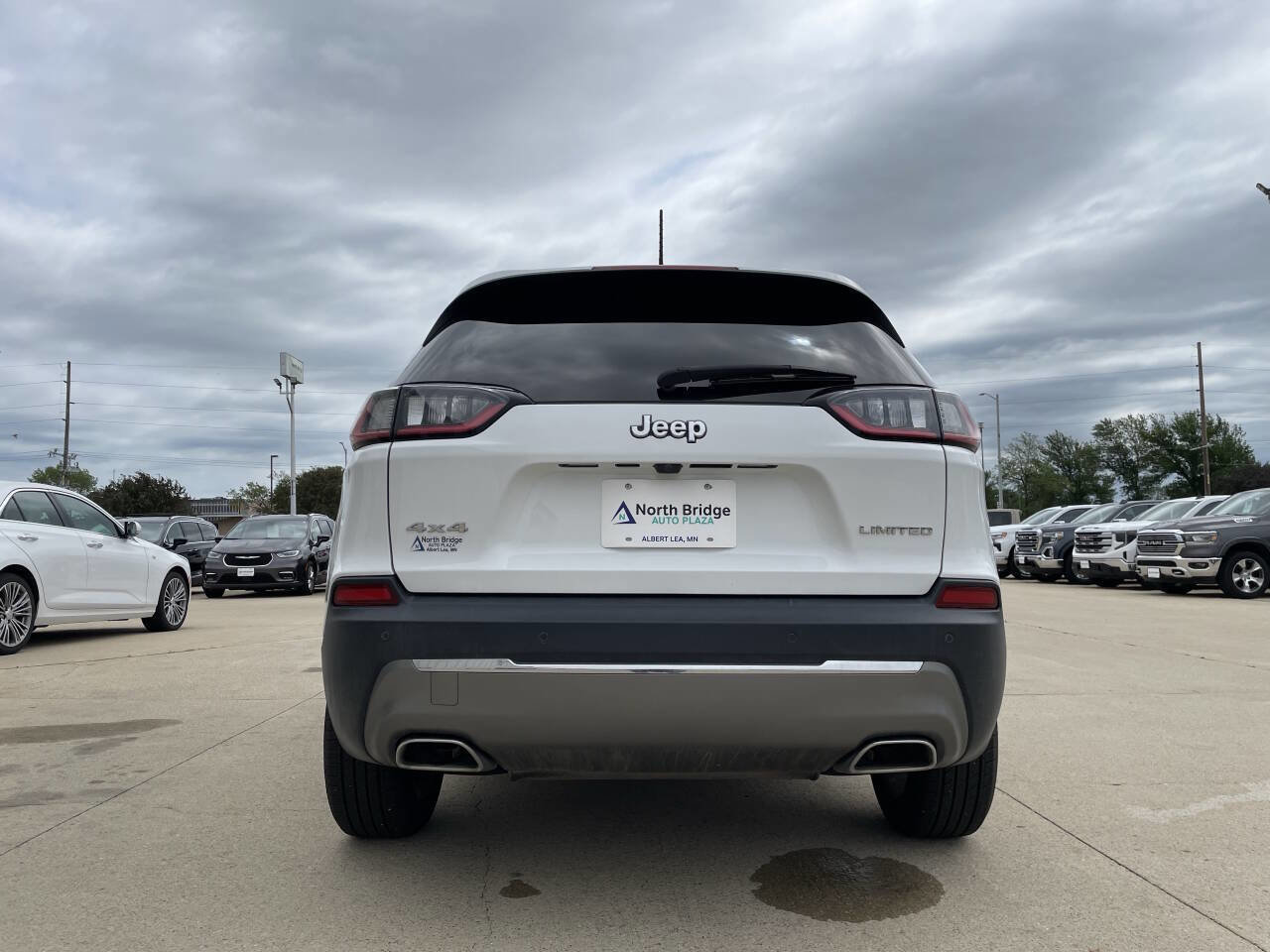 Used 2020 Jeep Cherokee Limited image 28