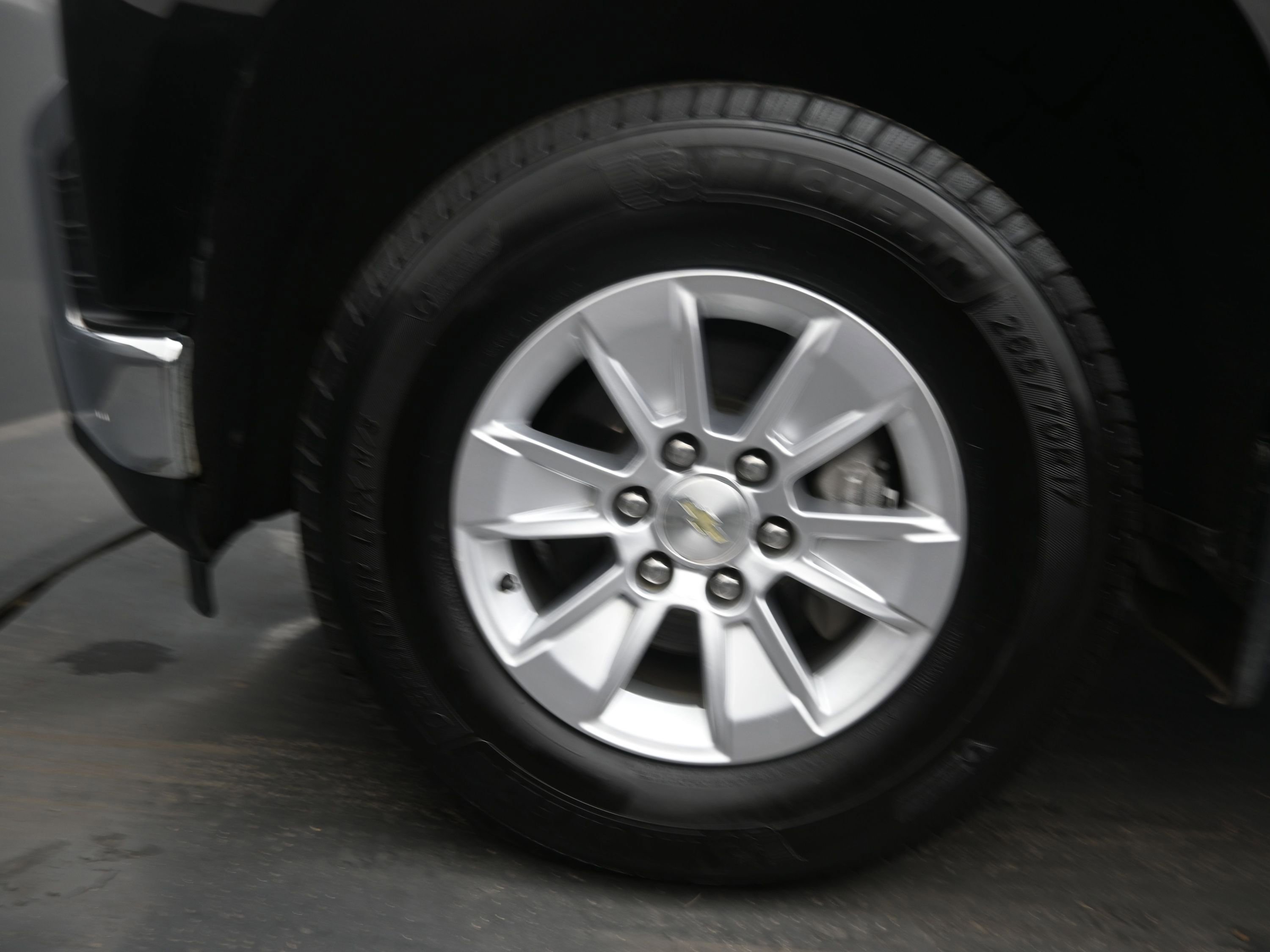 Used 2020 Chevrolet Silverado 1500 LT w/ Texas Edition image 11