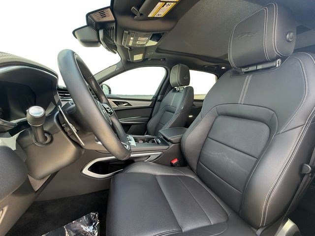 Used 2026 Jaguar F-PACE R-Dynamic S AWD/4WD image 10