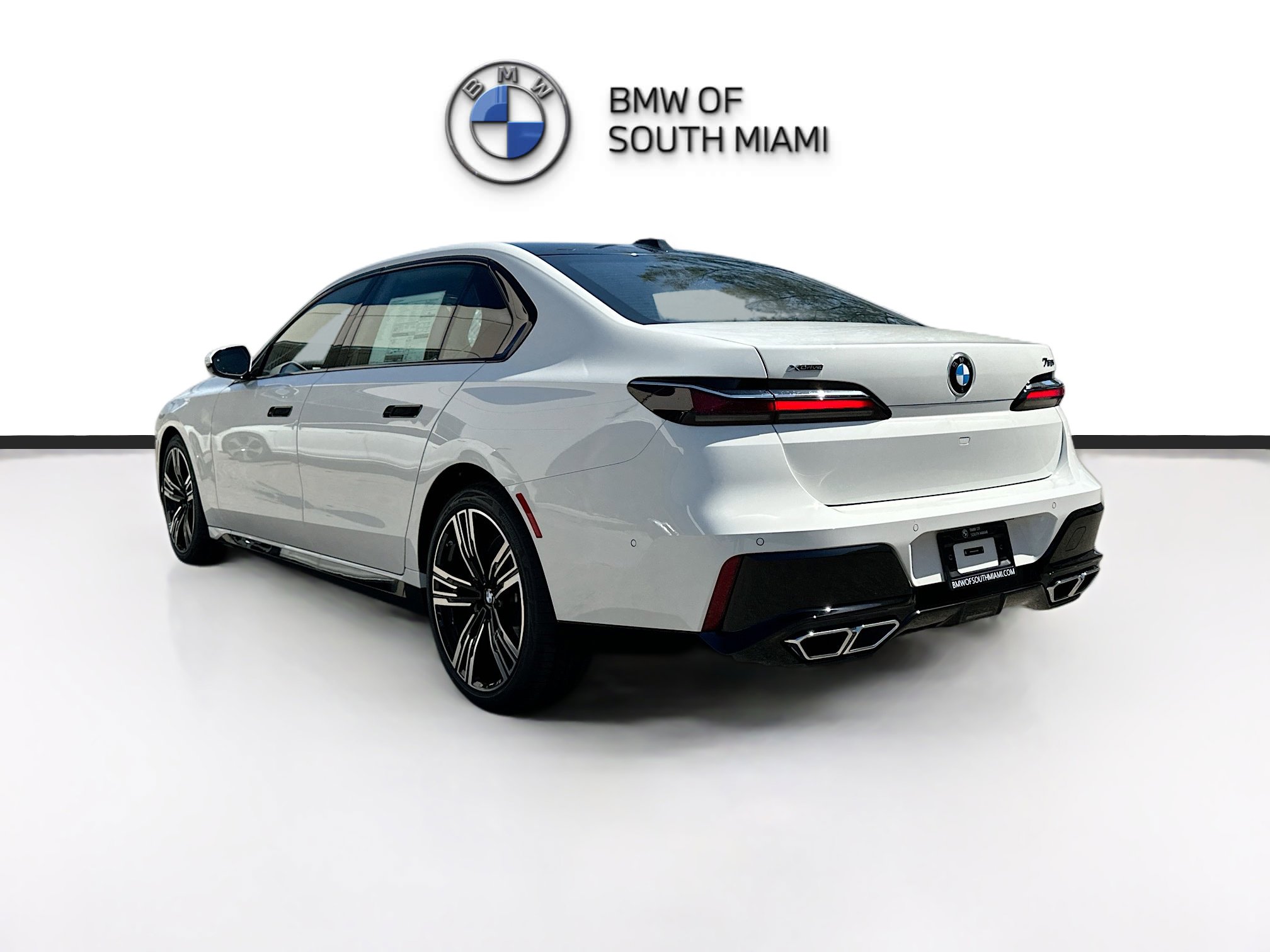 New 2025 BMW 760i xDrive image 4