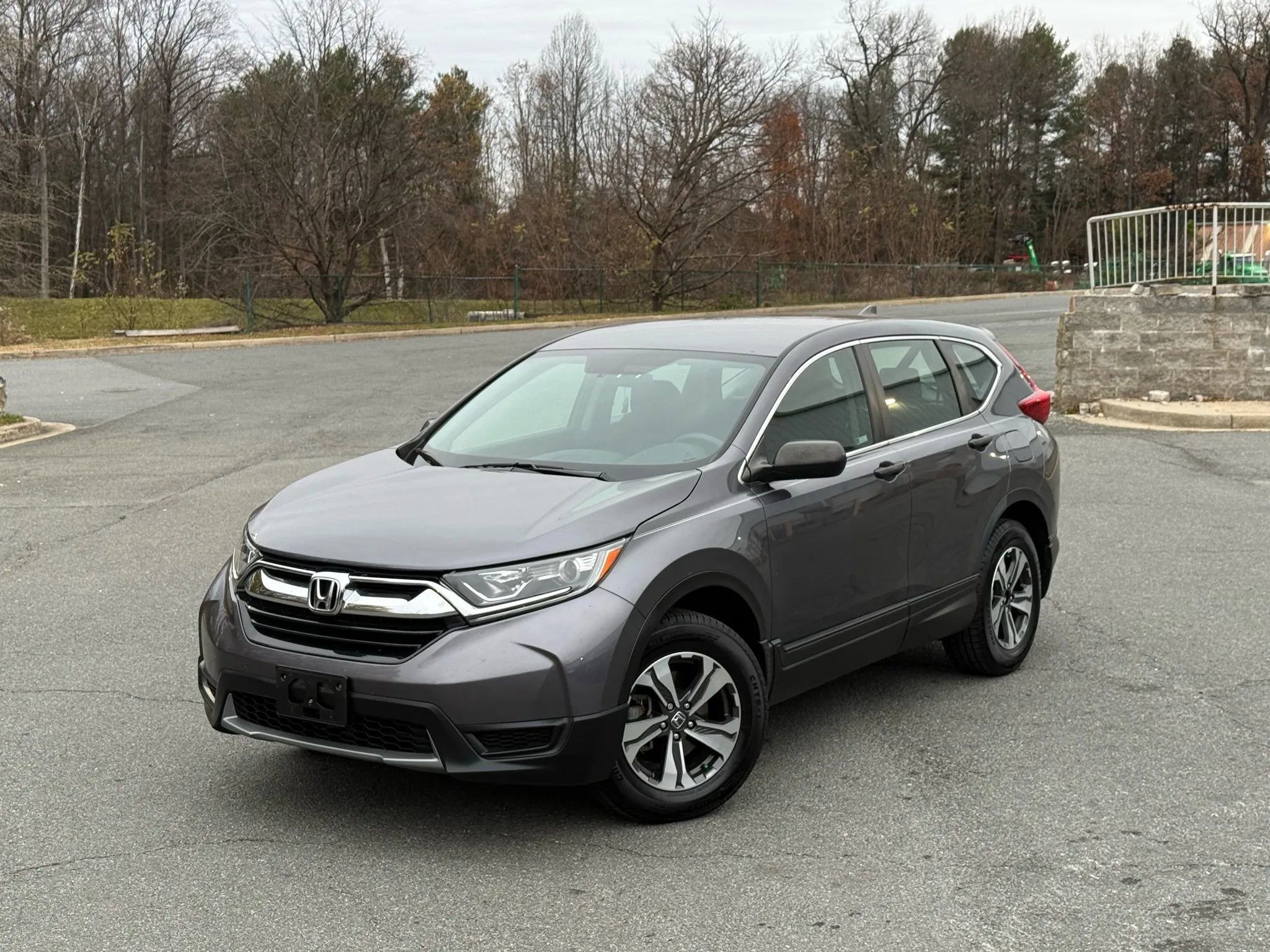 Used 2019 Honda CR-V LX image 1