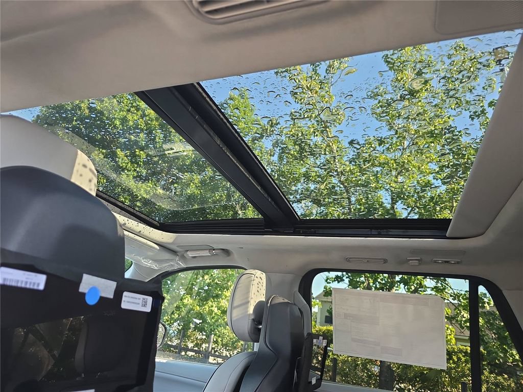 New 2027 Lincoln Navigator L Black Label AWD/4WD image 28