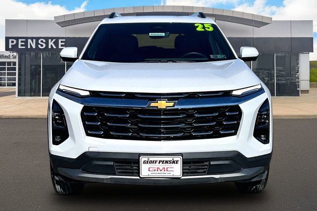Used 2025 Chevrolet Equinox LT w/ Convenience Package II image 4