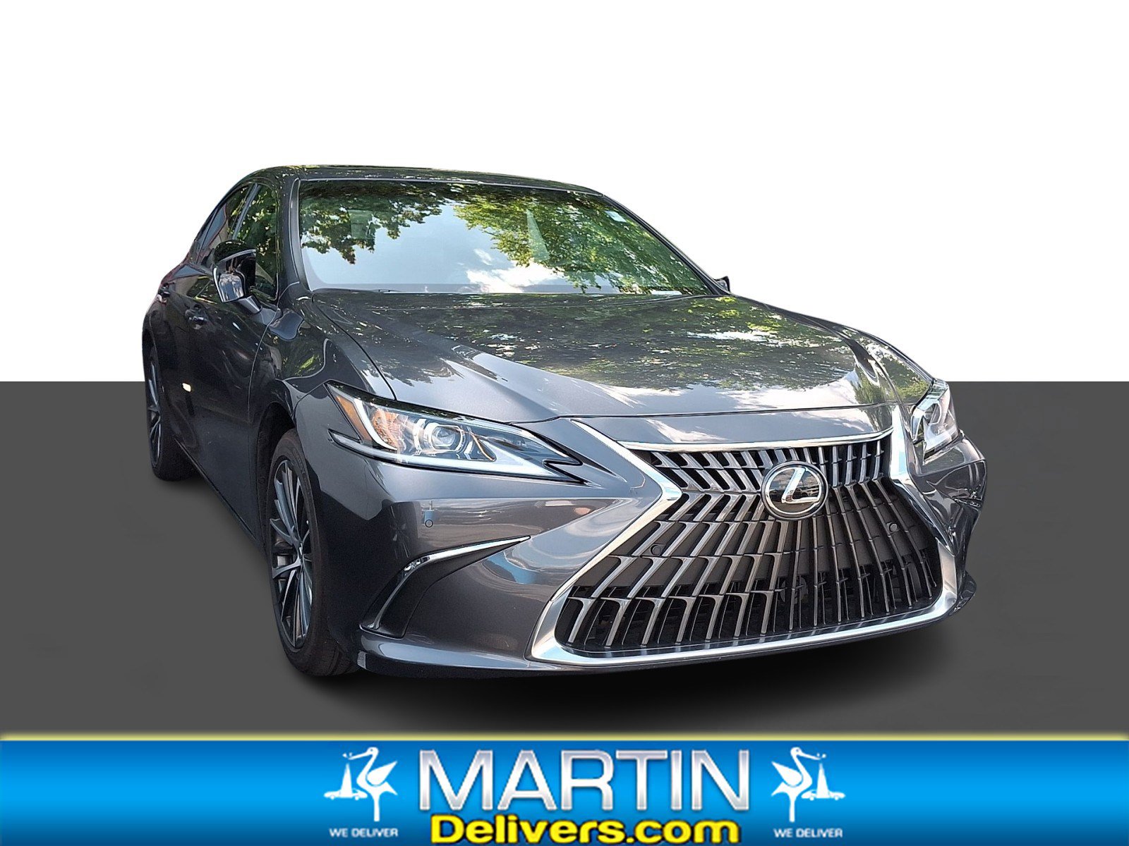 Used 2025 Lexus ES 300h w/ Premium Package
