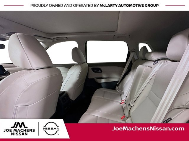 New 2026 Nissan Rogue Dark Armor AWD/4WD image 21