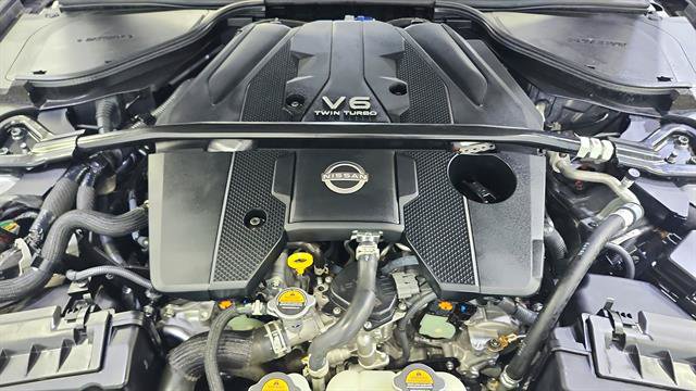 Certified 2024 Nissan Z Performance w/ Floor Mat Package RWD image 27